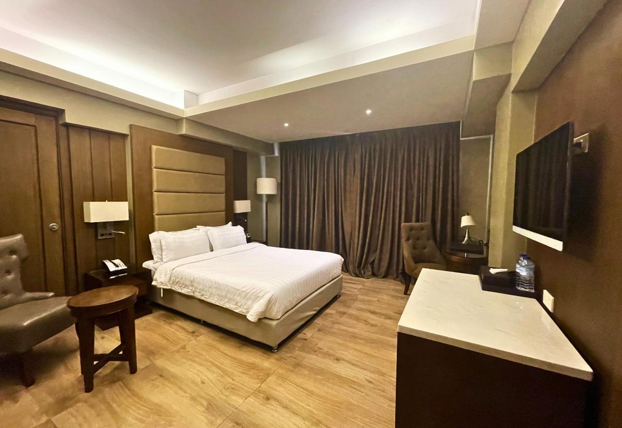 Bendix Hotel Pampanga Zimmer foto