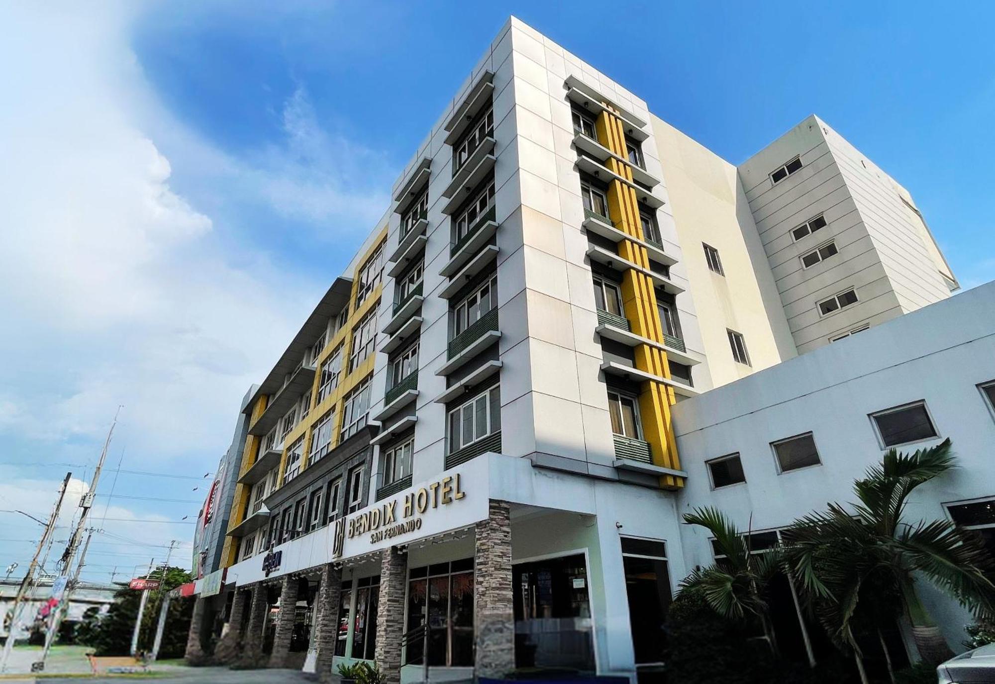 Bendix Hotel Pampanga Exterior foto